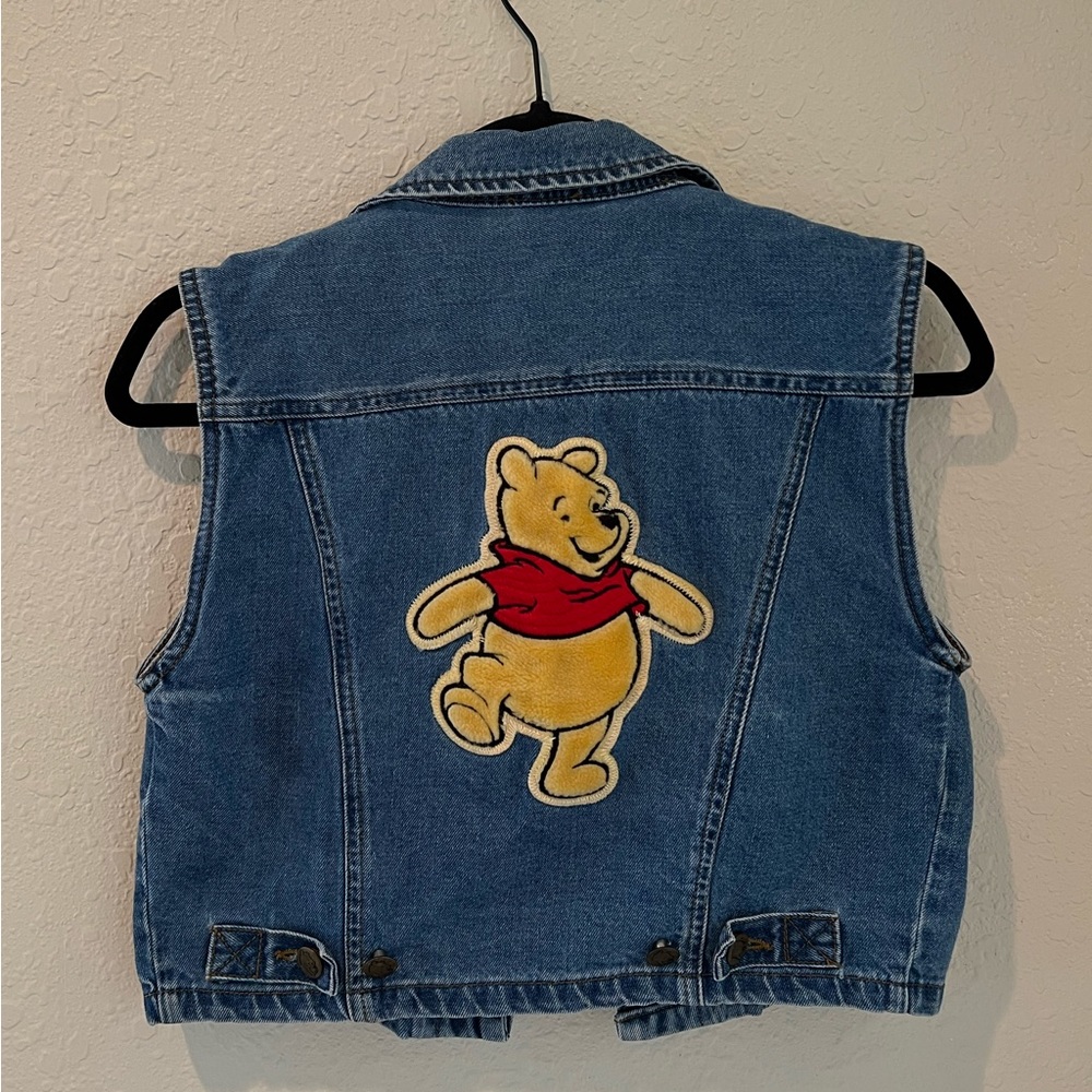 DISNEY WINNIE THE POOH embroidered denim YOUTH jean vest jacket | YOUTH MEDIUM🍯